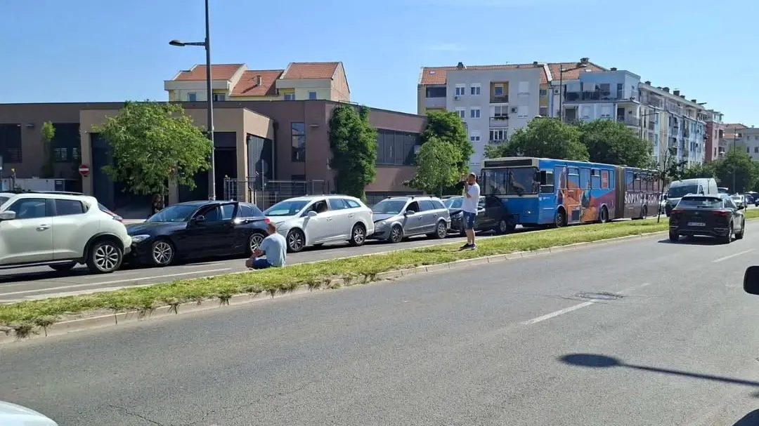 lančani sudar novi sad-6a141c29be7c3.webp