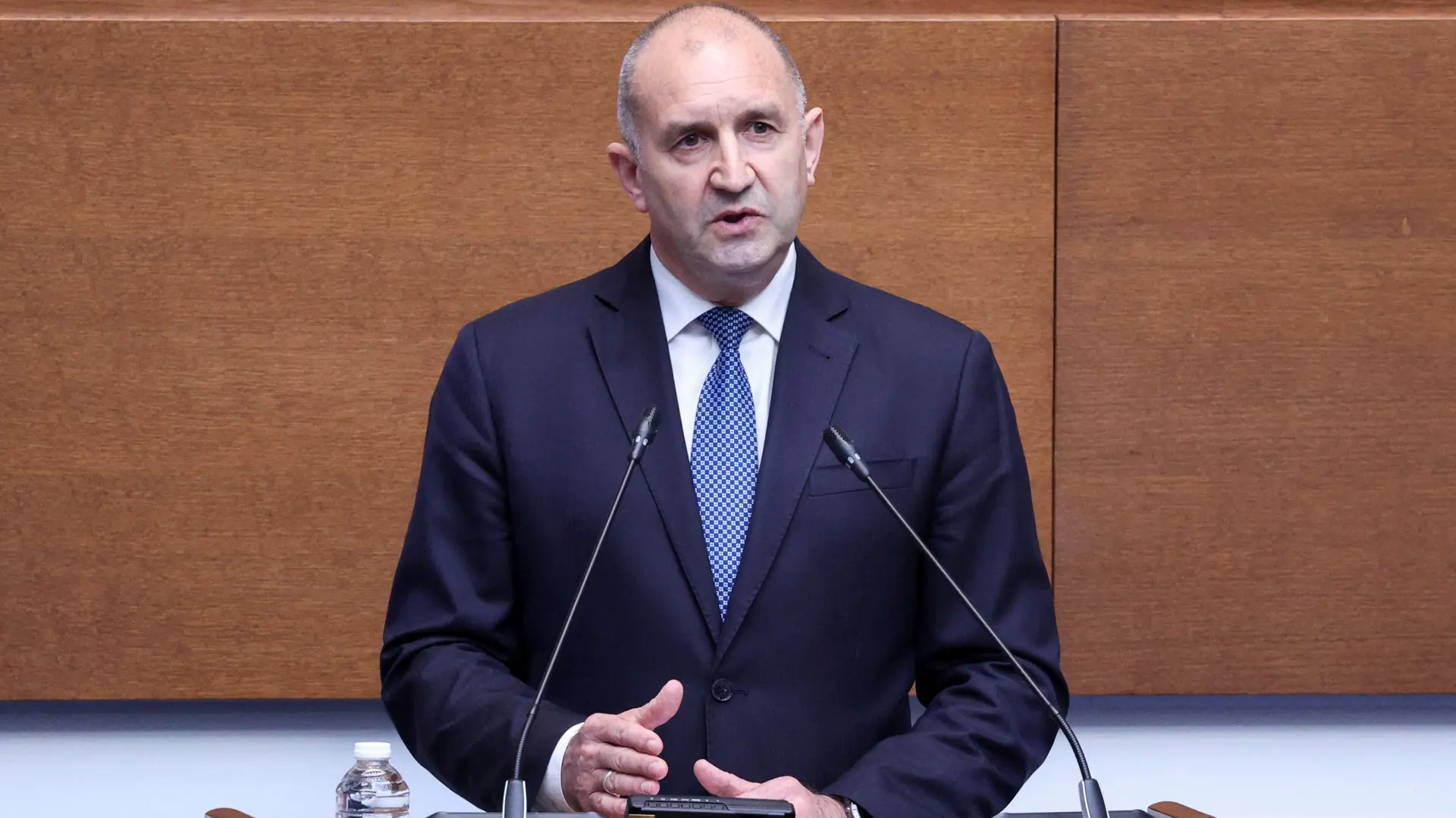 rumen radev REUTERSSpasiyana Sergieva-69fdad0bde1a0.webp