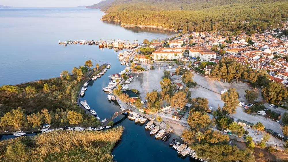 shutterstock_2215024911 selo Akjaka, Turska, putovanja, -6a099fd55080c.webp