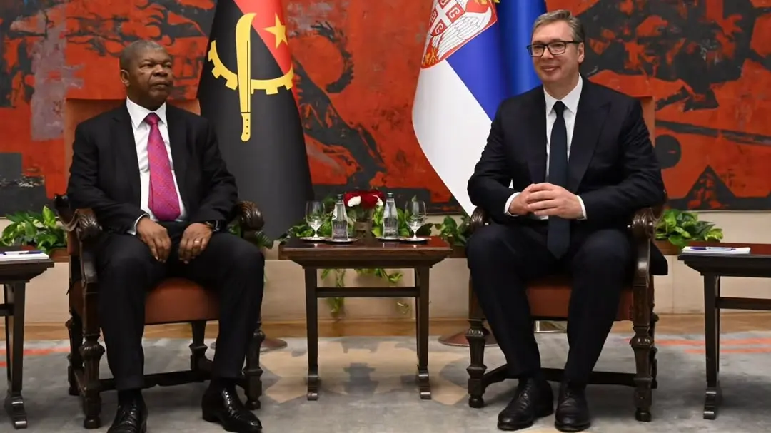 Žoao Manuel Gonsalveš Lorens i aleksandar vučić-6a27d0ed94ce7.webp