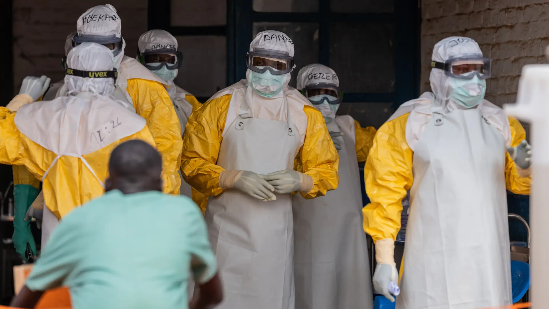AP PhotoMoses Sawasawa ebola (2)-6a23c7270db10.webp