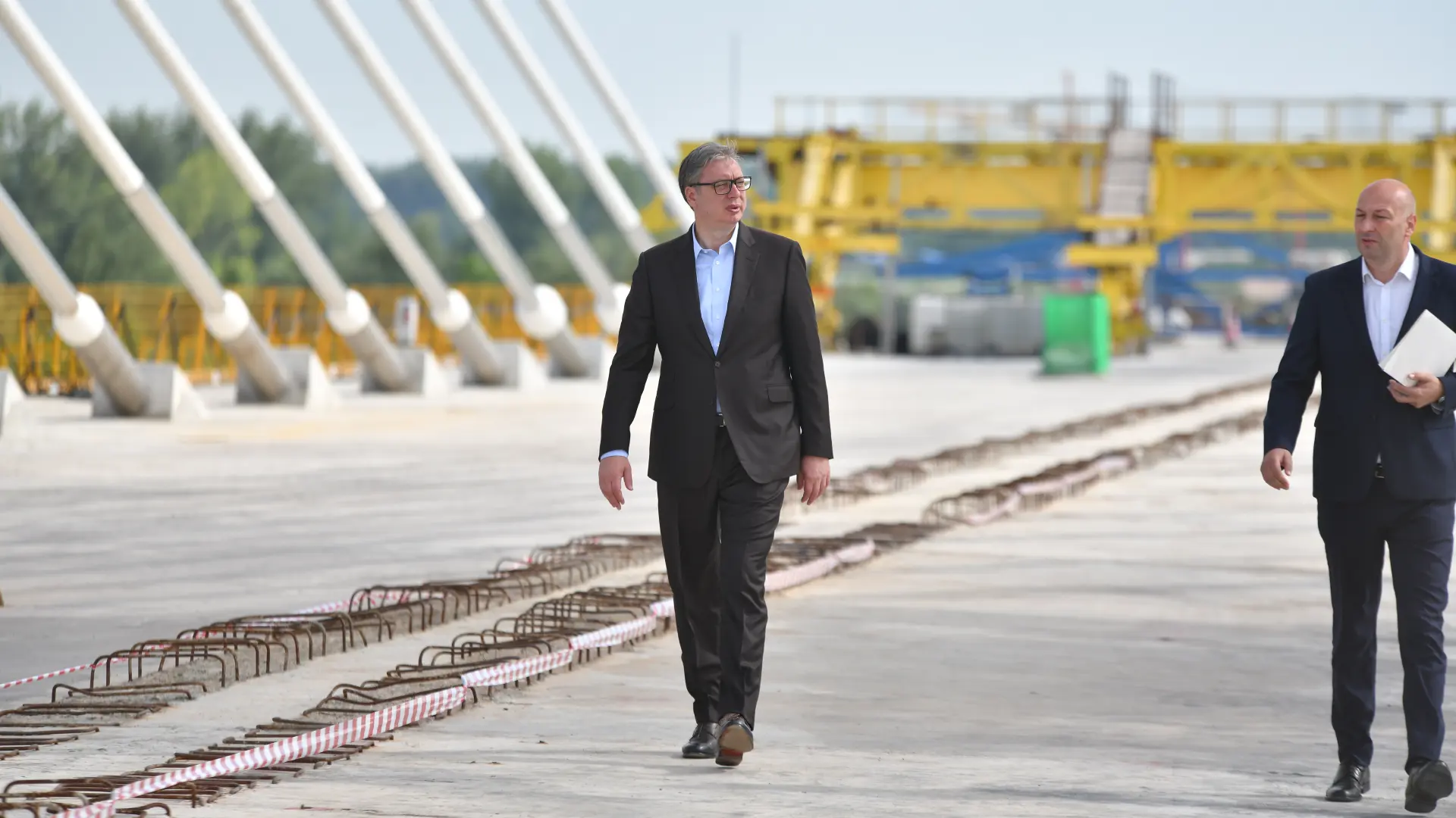 Aleksandar Vučić Most preko Dunava kod Novog Sada TANJUG NENAD MIHAJLOVIĆ-6a33a0213c9ef.webp