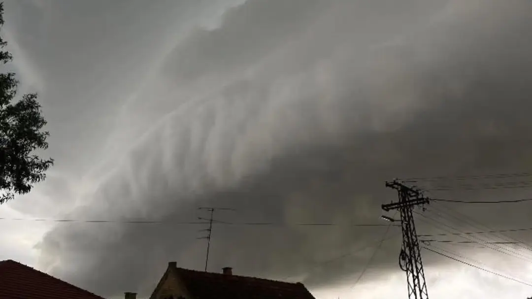 Bačka Topola nevreme-6a2f00bc5ca60.webp