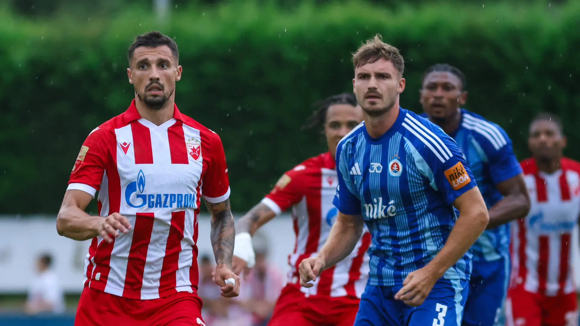 FK Crvena zvezda FK Slovan Bratislava-6a42bffd80596.webp