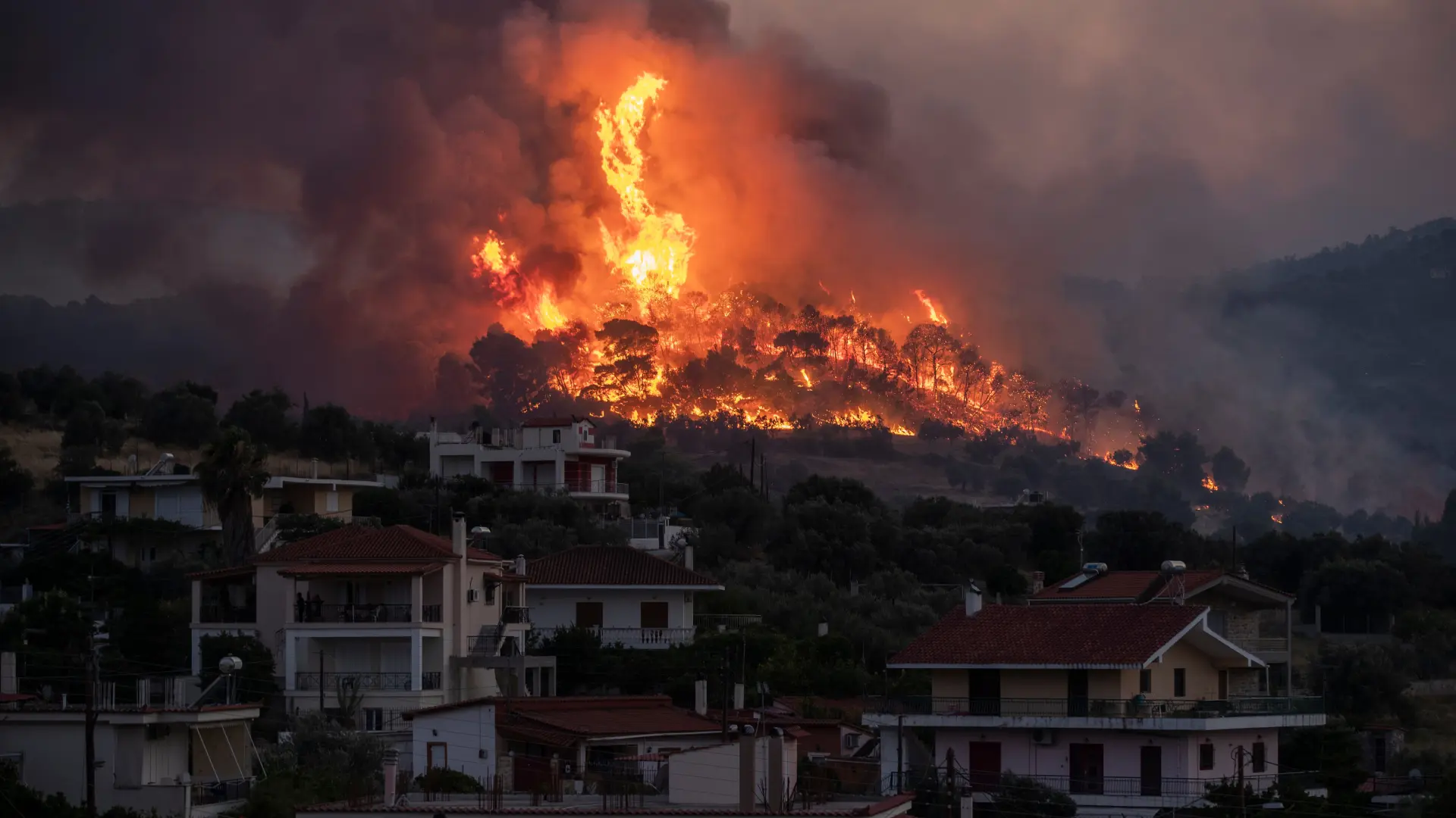 Grčka požari Tanjug AP Photo Petros Giannakouris-6a3f97223a331.webp