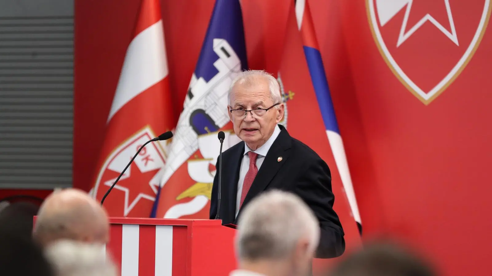 SVETOZAR MIJAILOVIC FK CRVENA ZVEZDA-6a2e979ece53b.webp