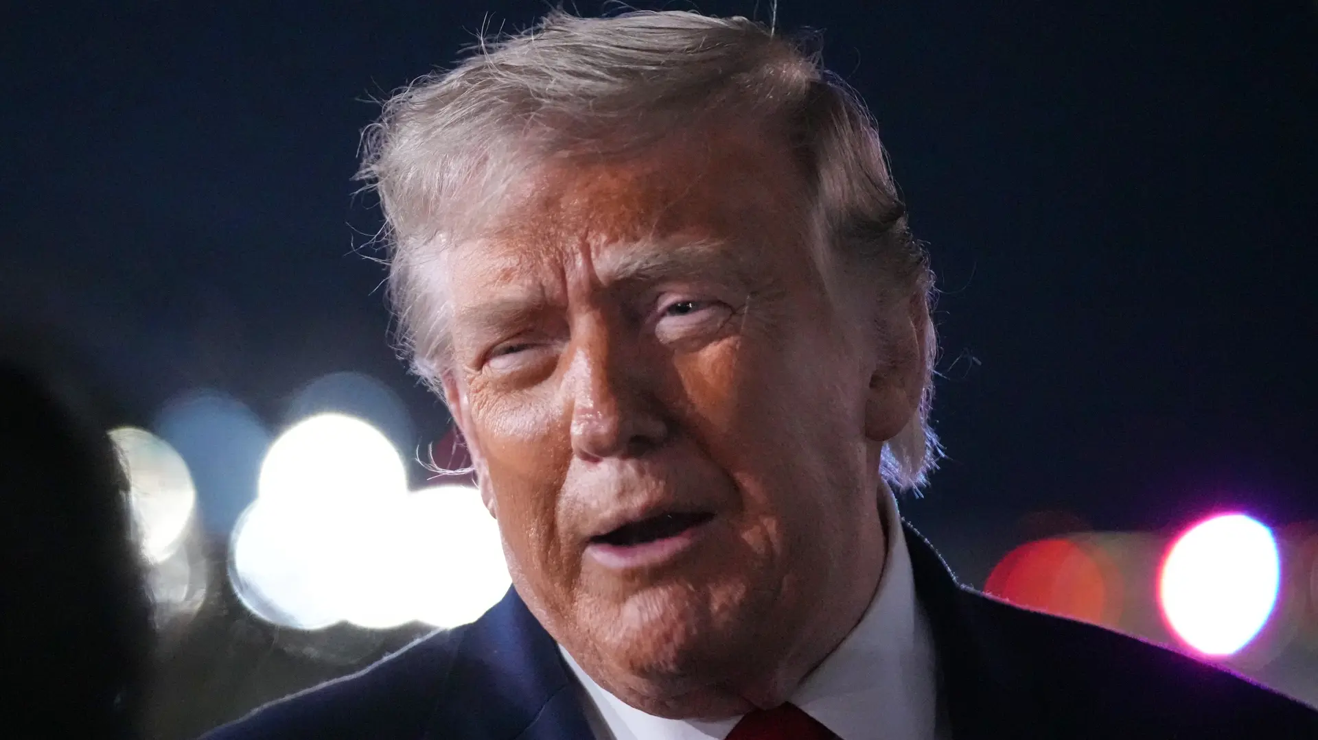 donald tramp AP PhotoMark Schiefelbein (2)-6a280a846cb09.webp