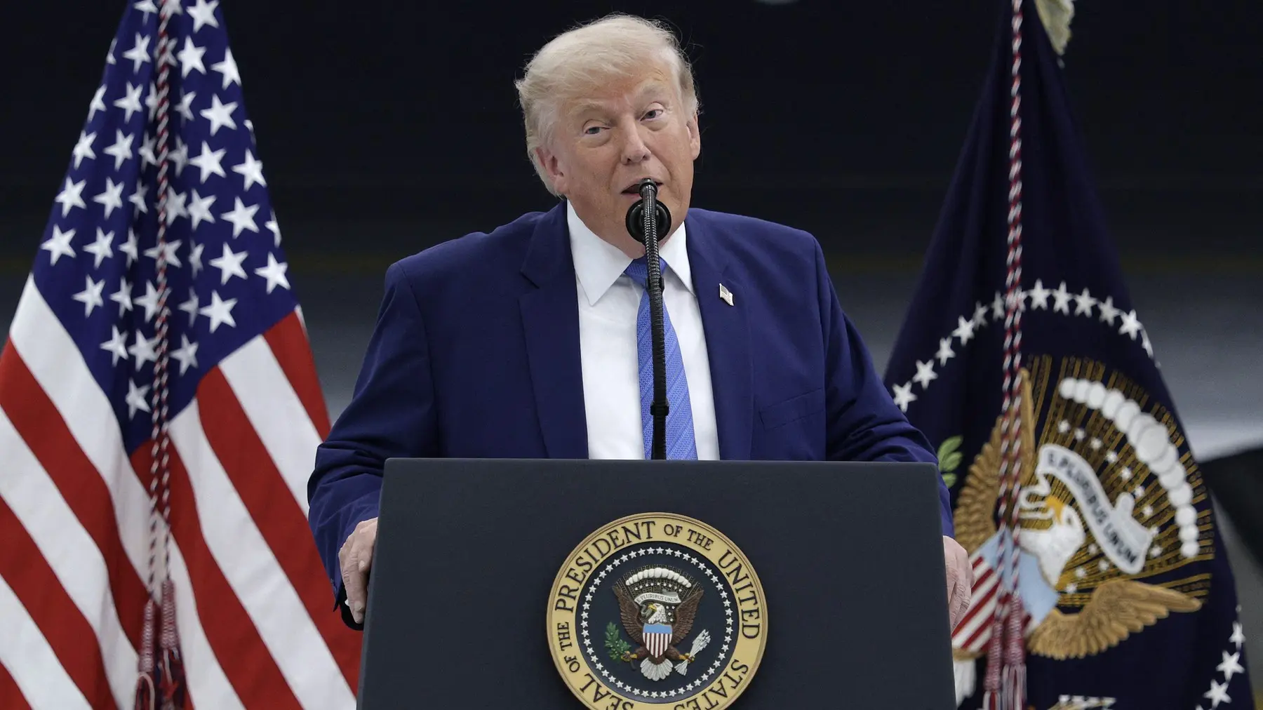 donald tramp profimedia-1111289629-6a367d9ecfd7c.webp