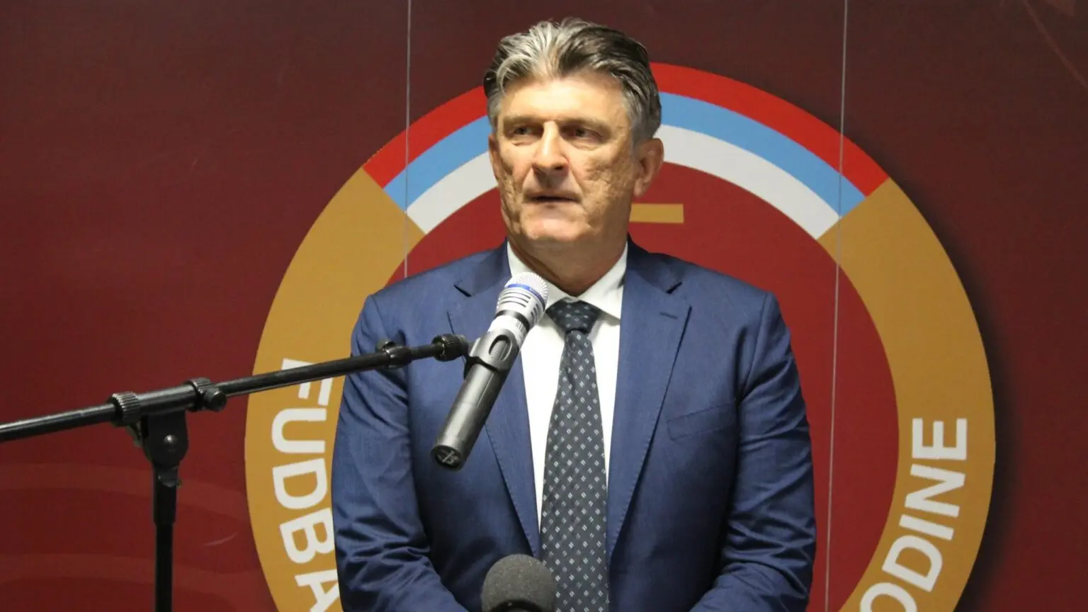 dragan simović-6a3d58534b597.webp
