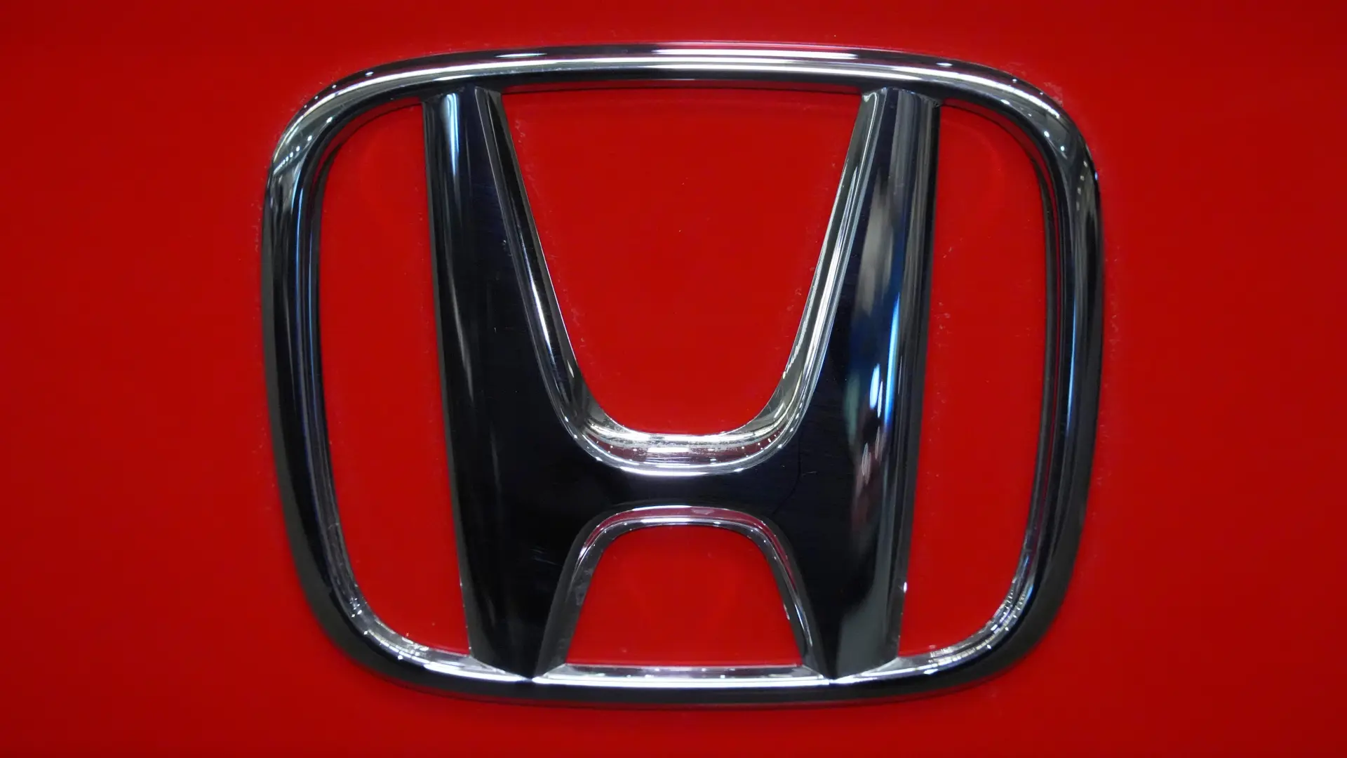 honda AP PhotoGene J. Puskar-6a2961cf8f5e8.webp