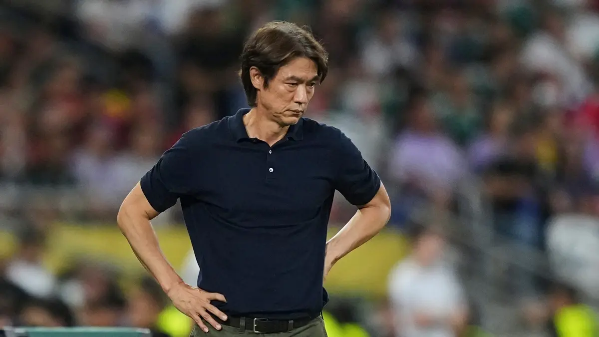 hong mjung bo Hong Myung-bo-6a415631f1bae.webp