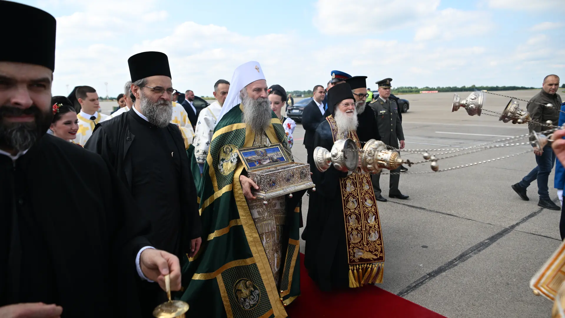 ispraćaj časni pojas presvete bogorodice aerodrom TANJUG AMIR HAMZAGIĆ-6a2427b62f67a.webp