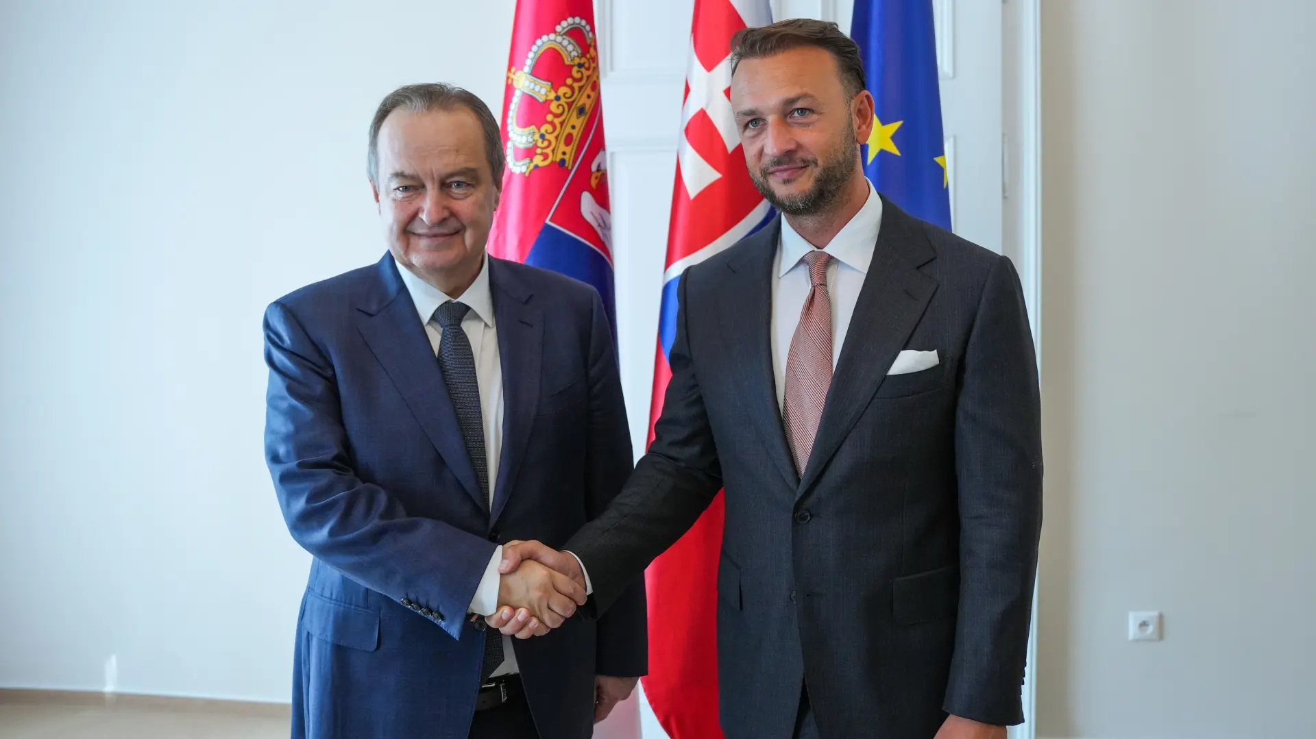 ivica dačić i matuš šutaj-eštok-6a27fbea1d1b6.webp