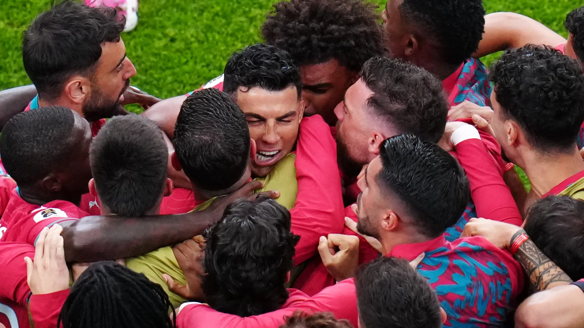 kristijano ronaldo fudbaleri portugalije AP PhotoKaren Warren-6a3ea9200c872.webp