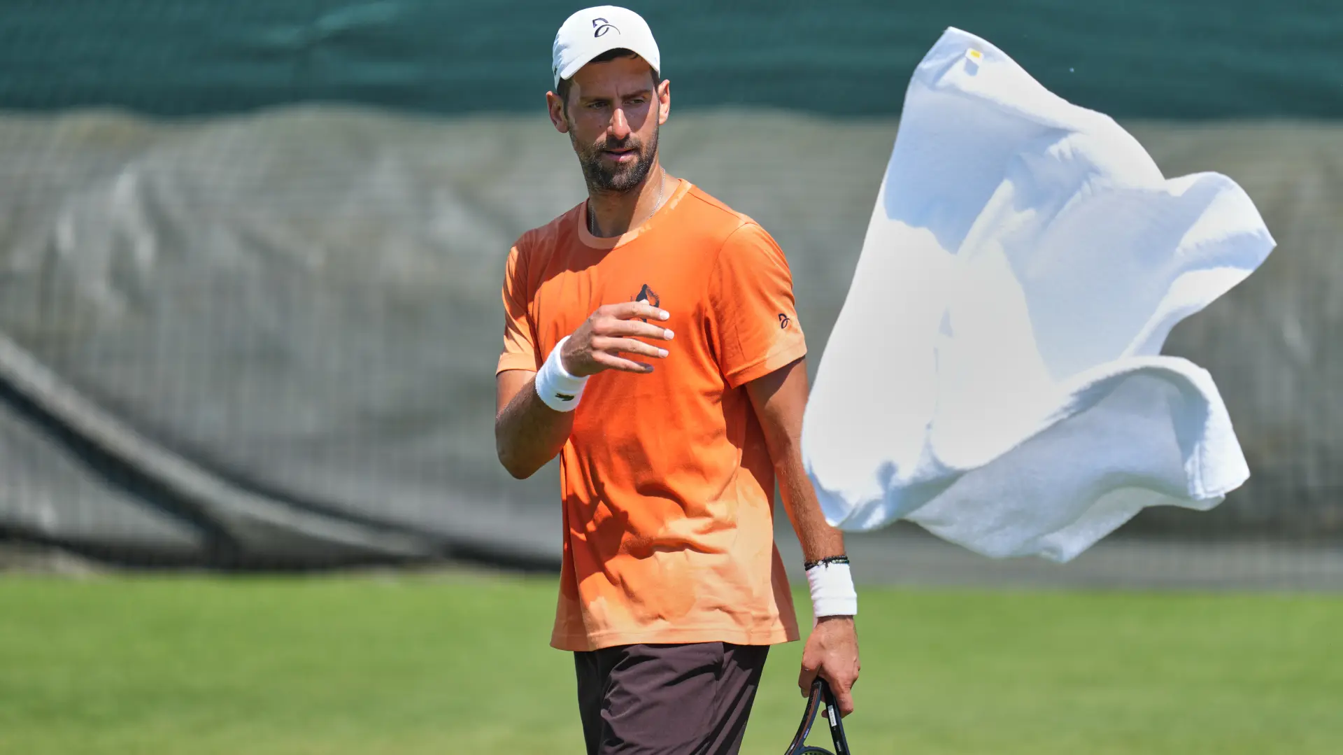 novak đoković AP PhotoKin Cheung-6a3c1be1044af.webp