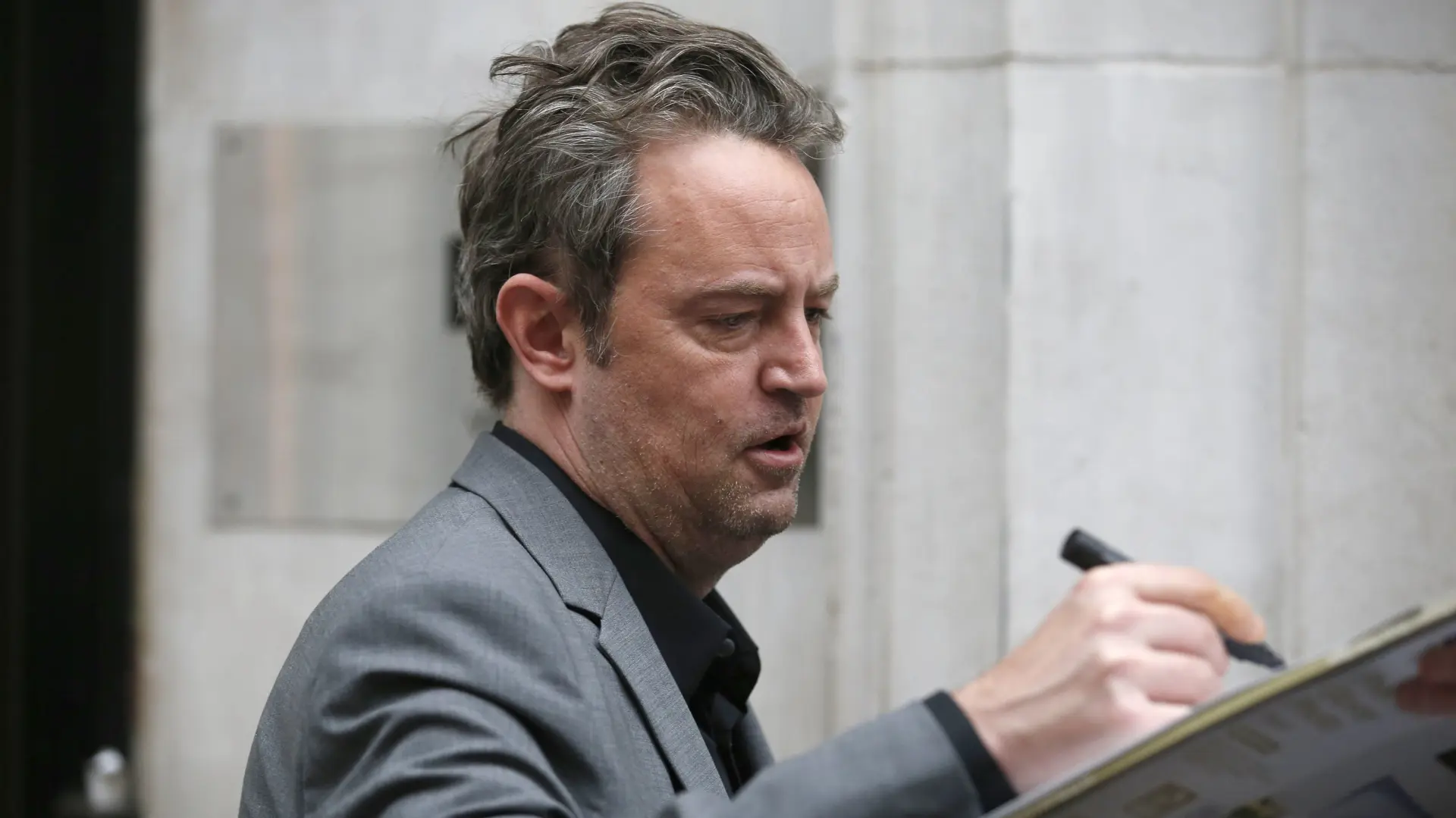 profimedia-0272014058 matthew perry metju peri-6a27f2e6aafd7.webp