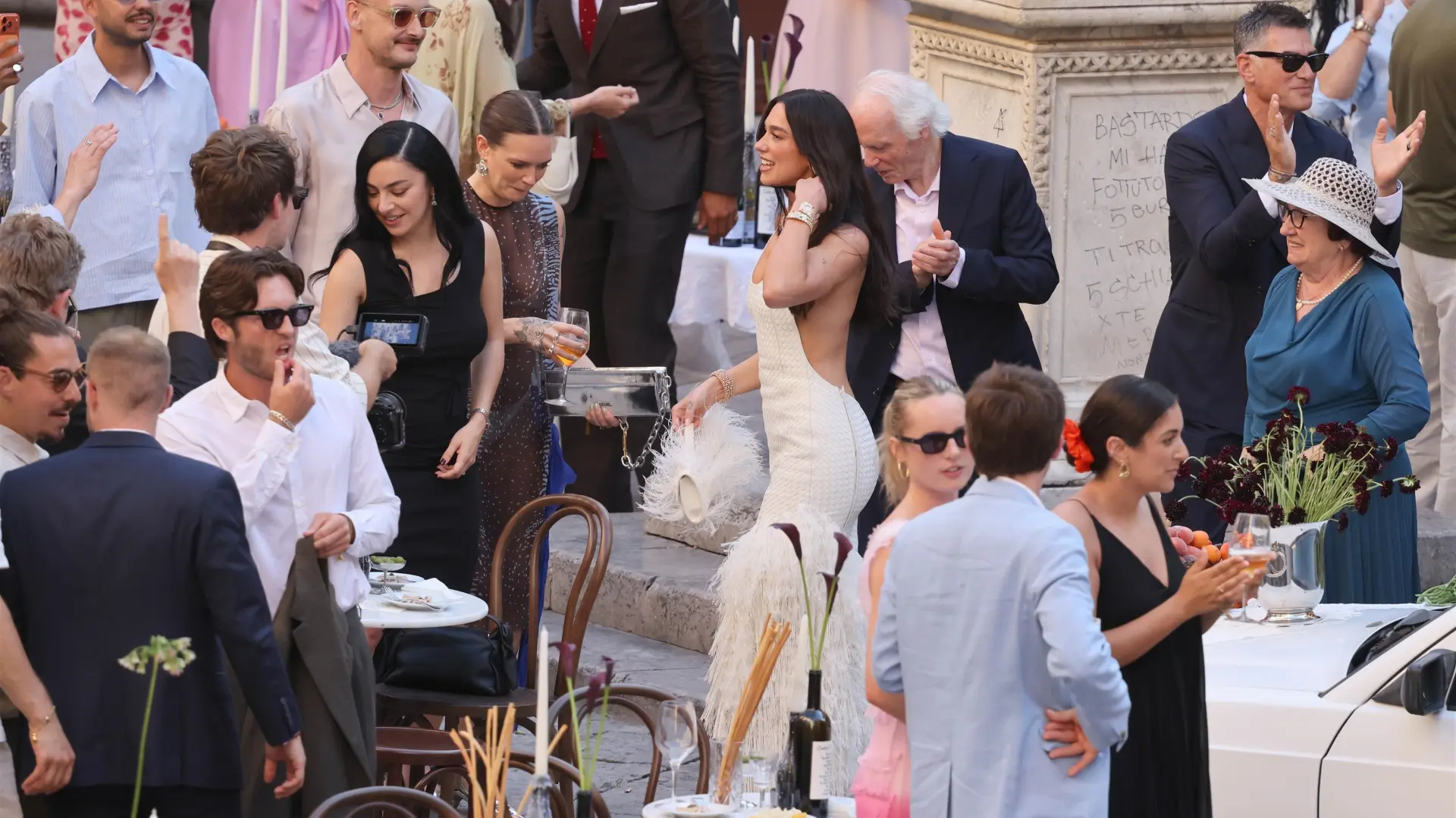 profimedia-1108092058 dua lipa svadba u palermu palermo sicilija-6a23ddf8a2c69.webp