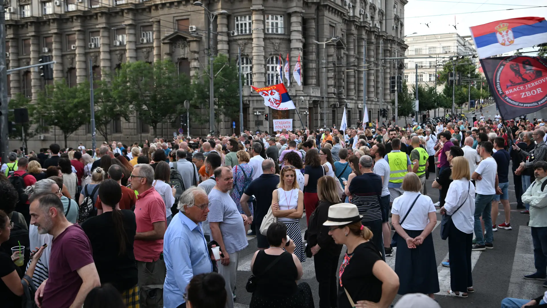 protest profesori SPIRI sistem Vlada Beograd R.Z. ATAImages-6a285d5b6ba6b.webp
