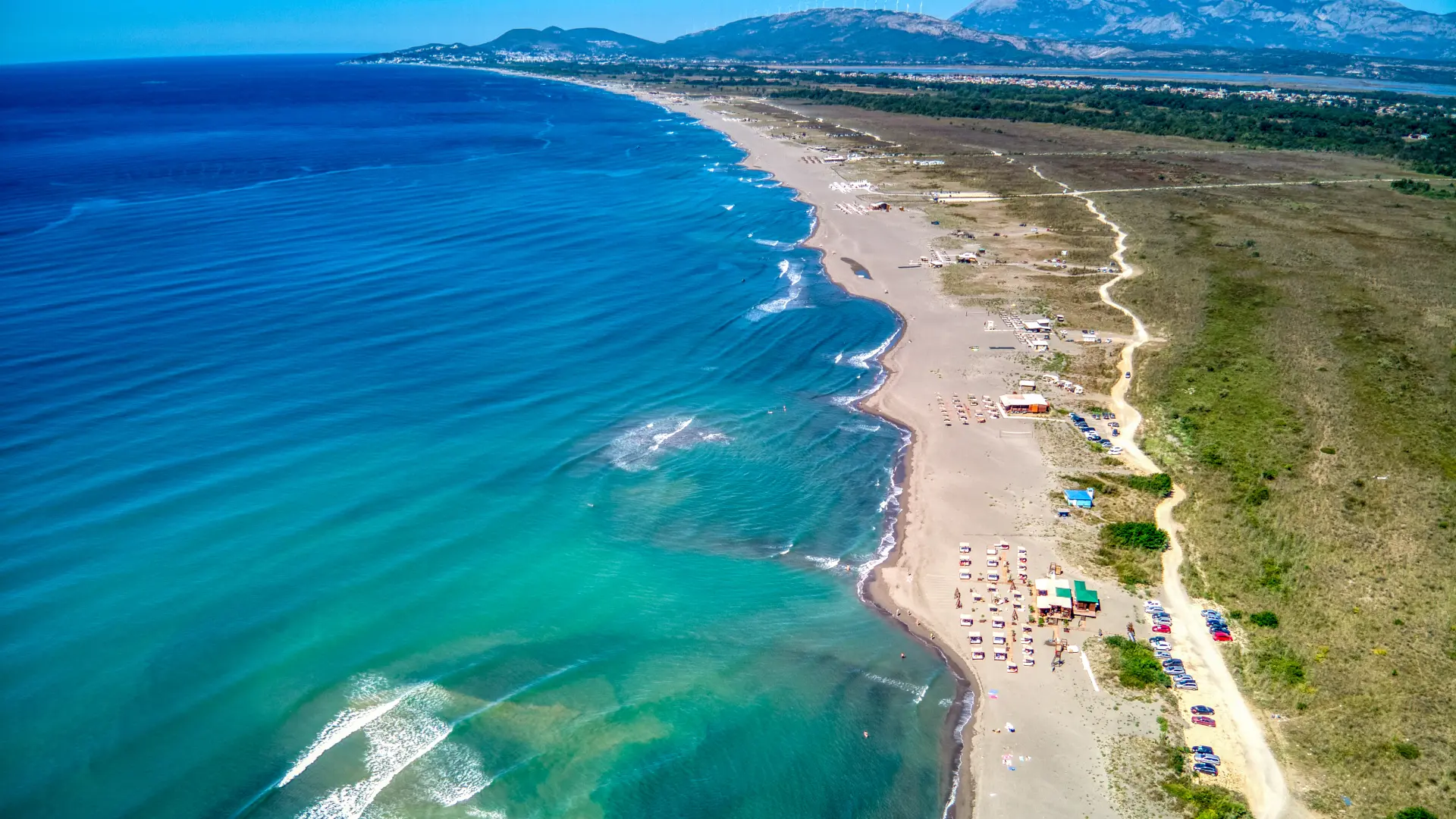 shutterstock_1809771406 ulcinj crna gora more plaža-6a1d606103545.webp