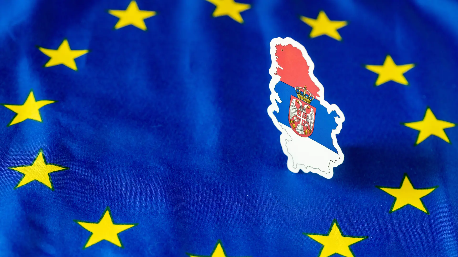 srbija i evropska unija shutterstock_2793787635-6a2d9071c5fd1.webp