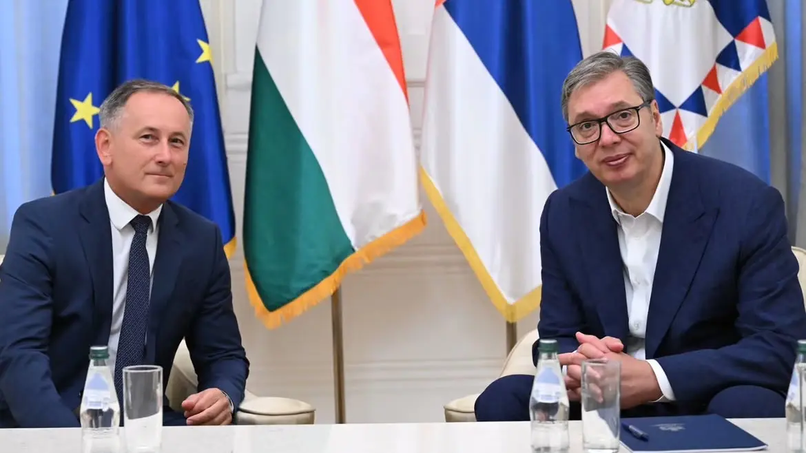 Aleksandar Vučić i ambasador Mađarske Jože Mađar Instagram buducnostsrbijeav-6a672256485b2.webp