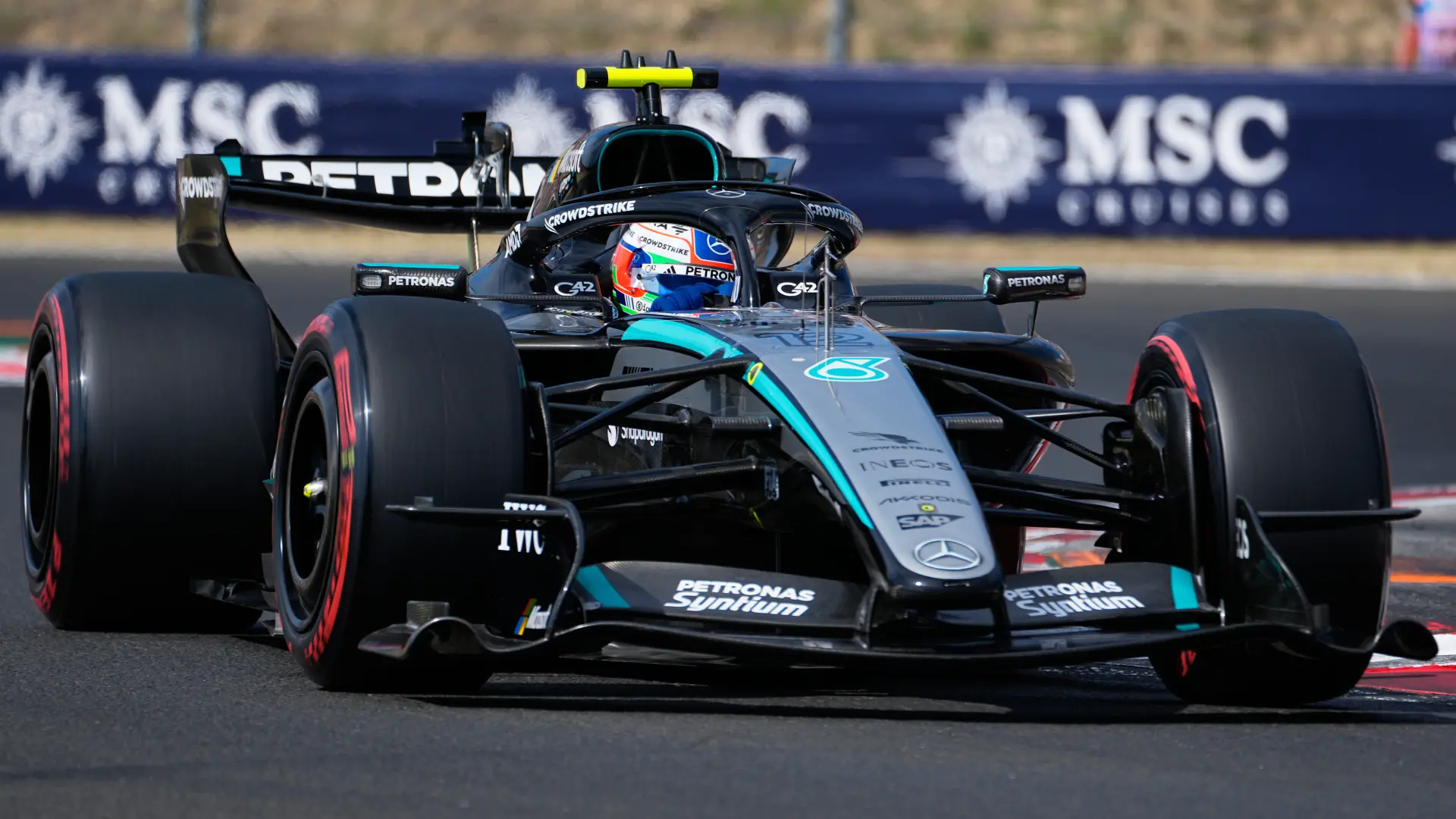 Kimi Antoneli Formula 1 Tanjug AP Photo Darko Bandic-6a65a44d3187d.webp