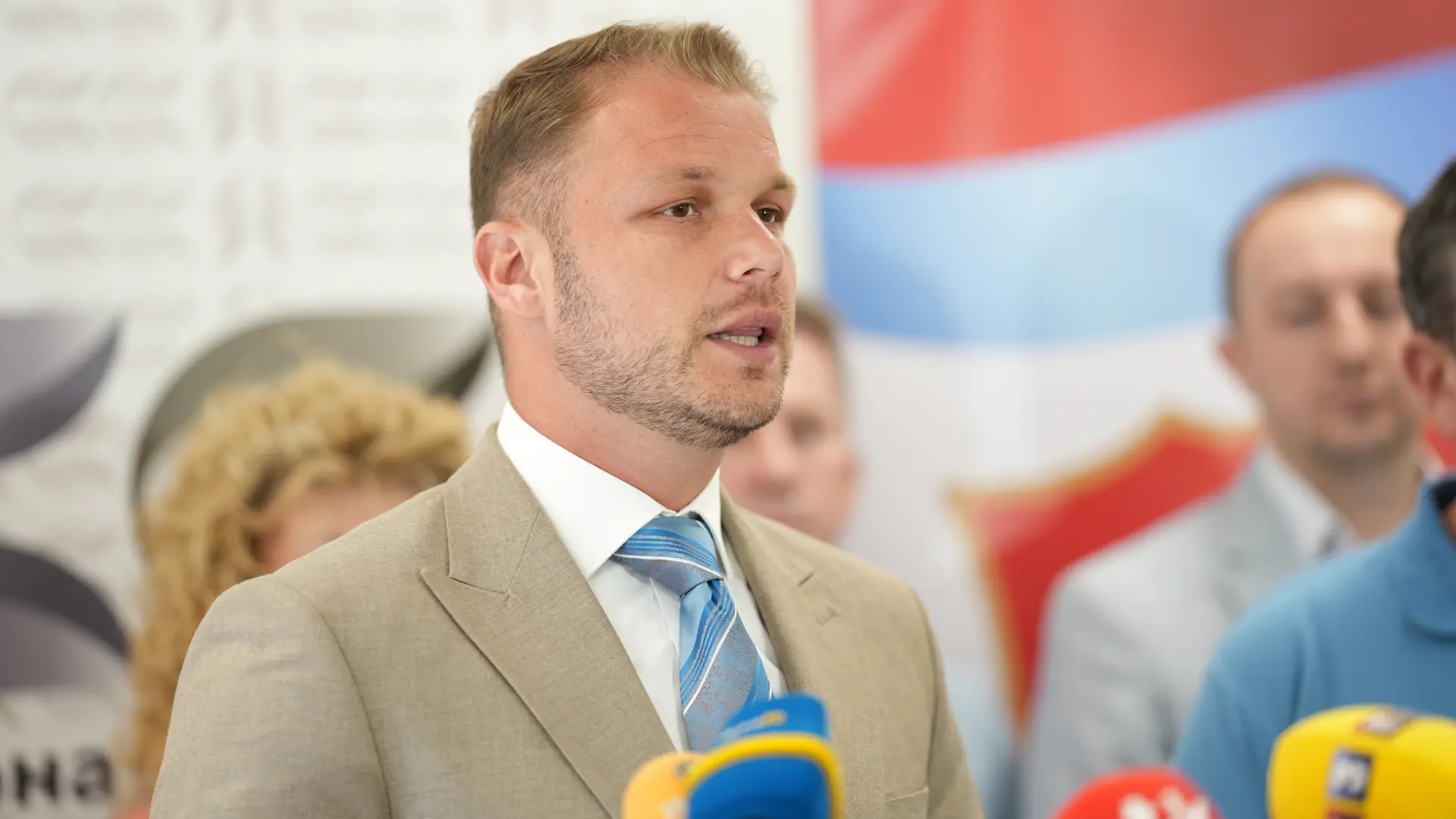 PXL_140626_153612845 drasko stanivukovic Dejan Rakita  Pixsell-6a4ab0bdb57fb.webp