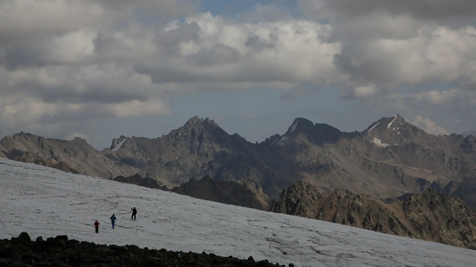 Planina Elbrus REUTERSAnton VaganovFile Photo-6a665db79f86e.webp