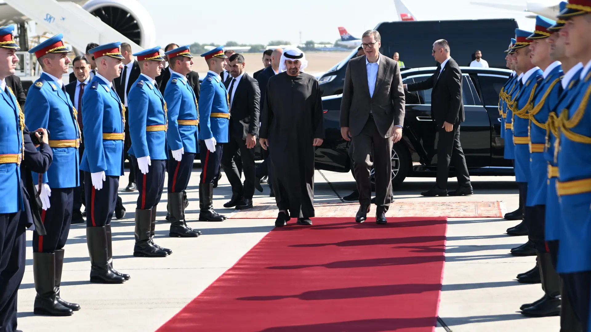 Tan2026-07-3112553480_3 aleksandar vucic muhamed bin zajed al nahjan amir hamzagic-6a6c80653a5a4.webp