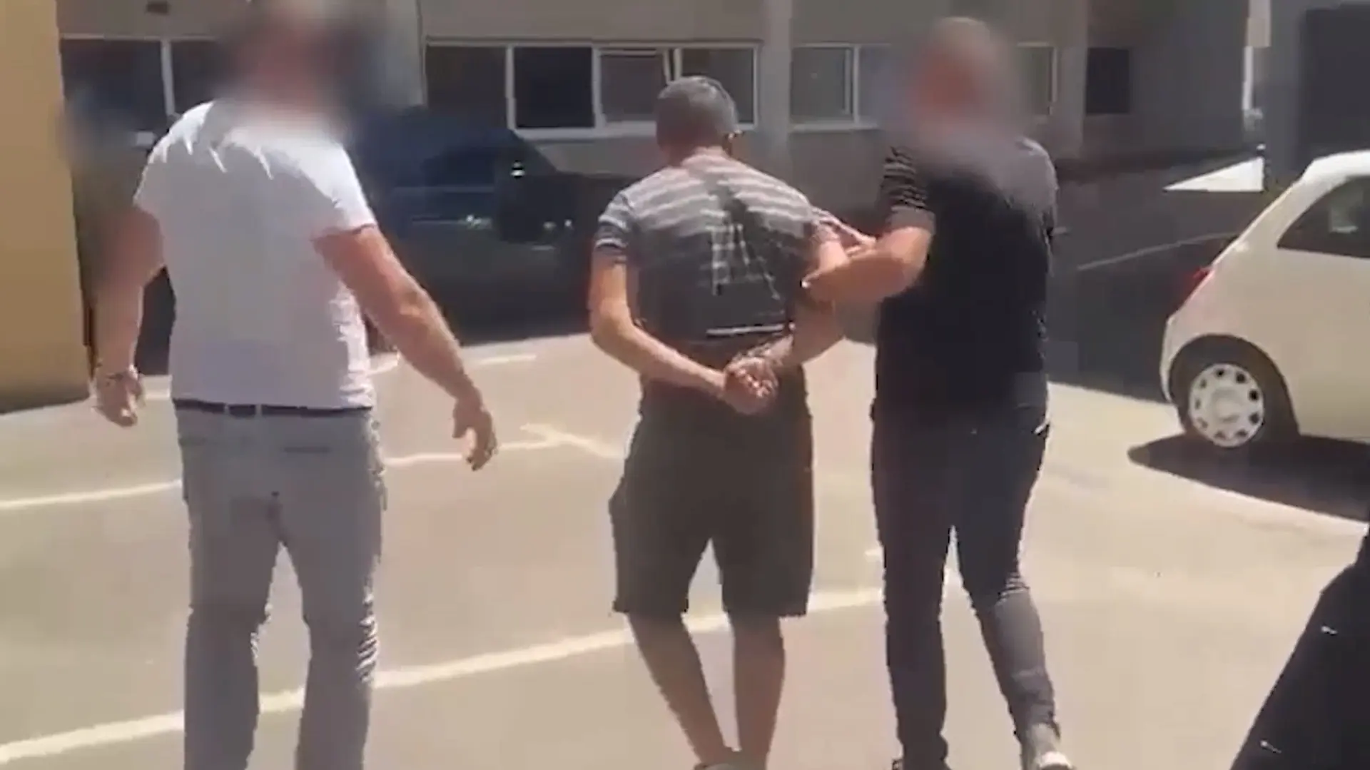 hapšenje osumnjičenog za špijunažu Karljevo Tanjug video Printscreen-6a6bab0fe1481.webp