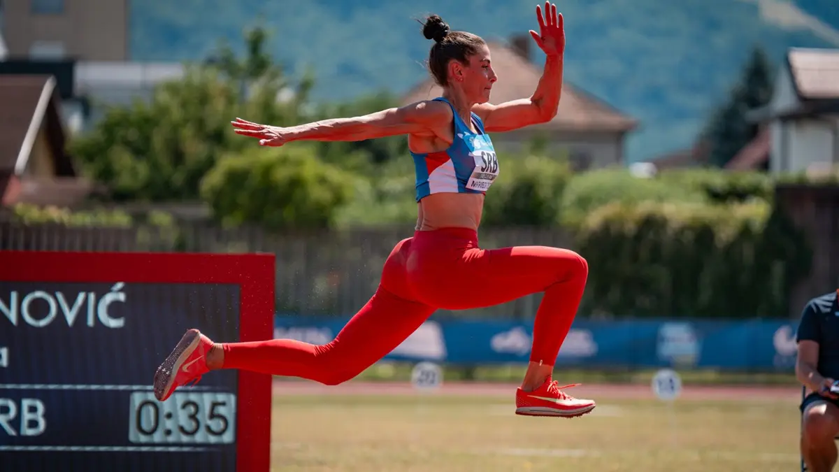 ivana spanovic sas-6a4a6a260ce2b.webp