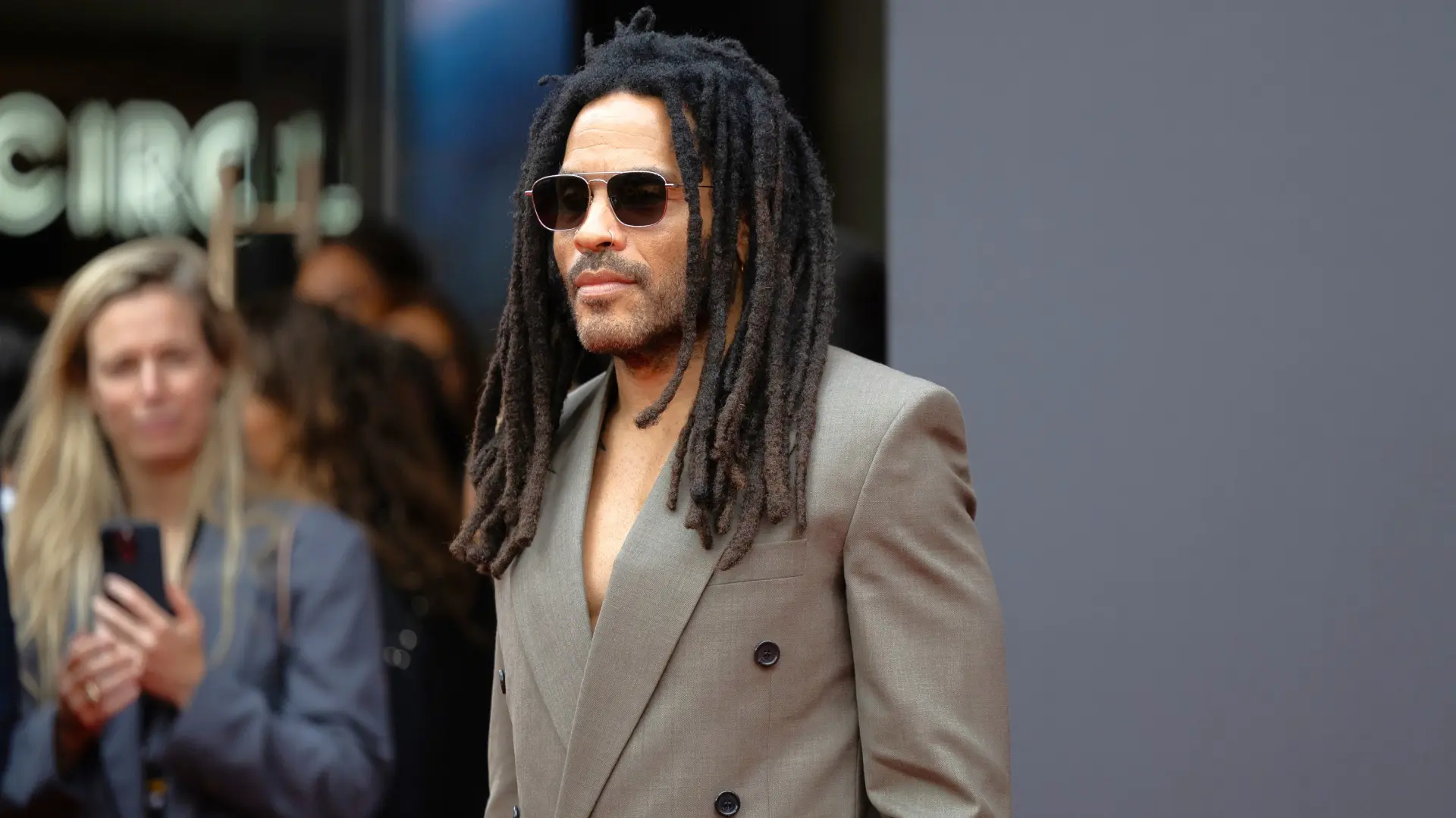 profimedia-0899993419 lenny kravitz leni kravic-6a5b6ffce8906.webp