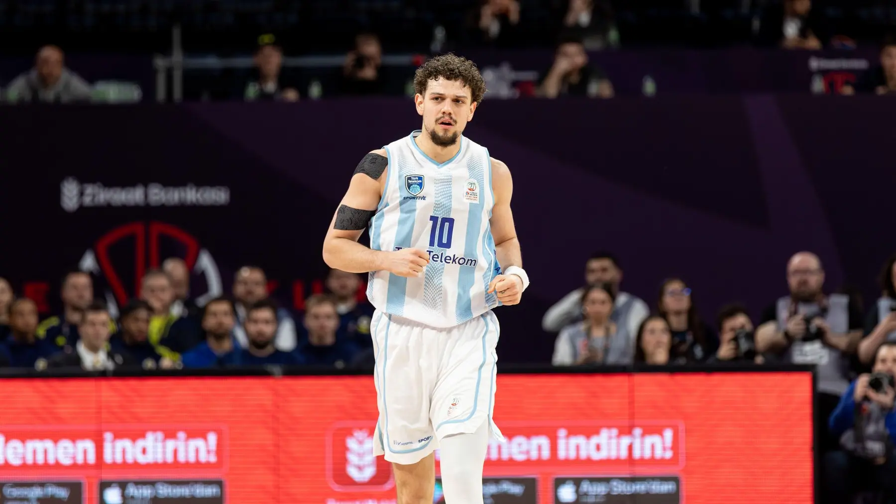 profimedia-1079928473 uros trifunovic-6a6b075d566f0.webp