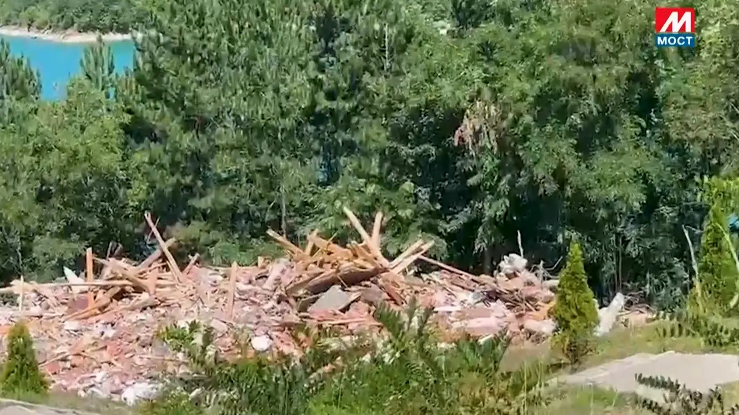 rusenje gazvode motel jezero tanjug tv most -6a6b3405cd388.webp