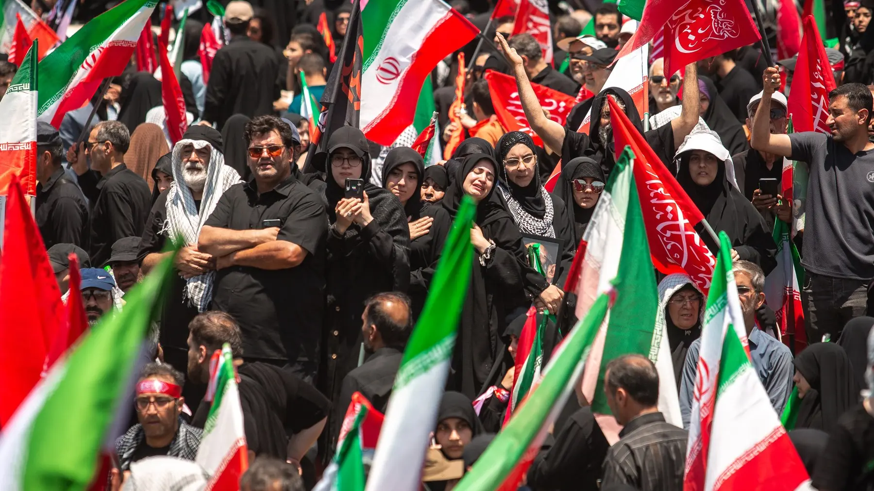 sahrana ali hamnei profimedia-1114813406-6a4bc3283c5e5.webp