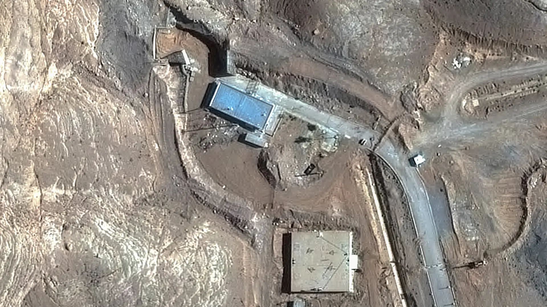 satelitski snimci isfahan iran nuklearna postrojenja VantorHandout via REUTERS-6a465ca4837bf.webp
