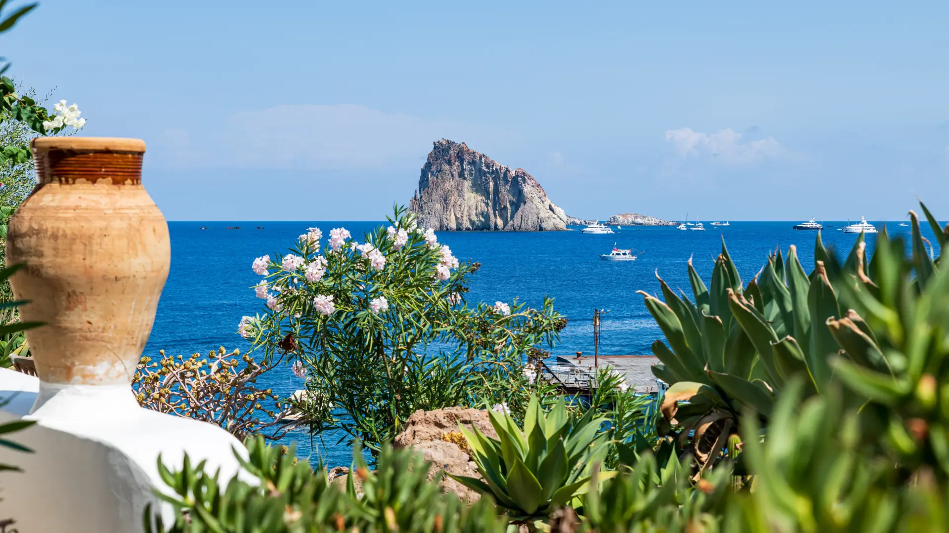 shutterstock_2033376059 sicilija more-6a69faa08463c.webp