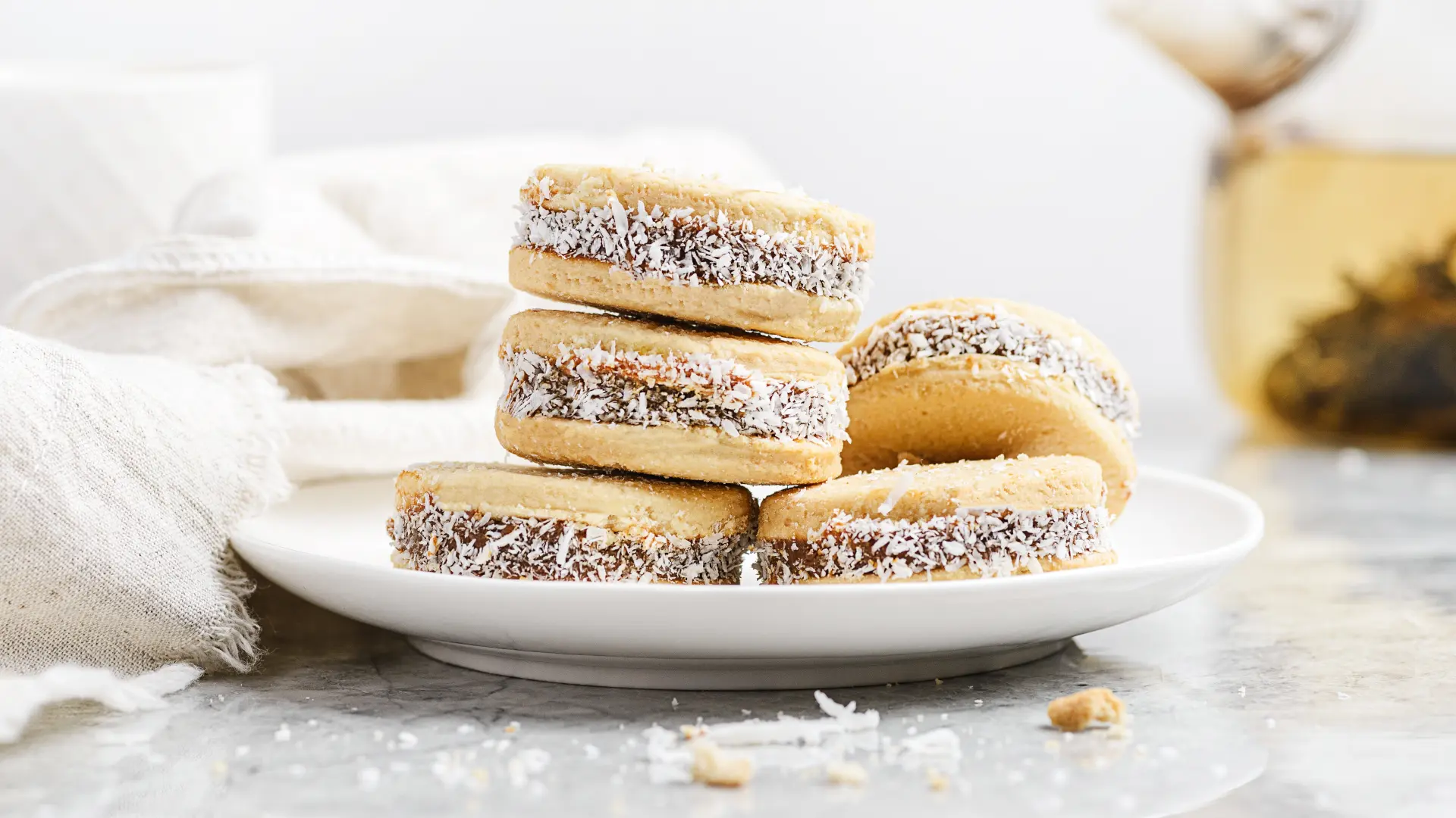 shutterstock_2568111457 vanilice čokoladne-6a6c7e9497f2c.webp