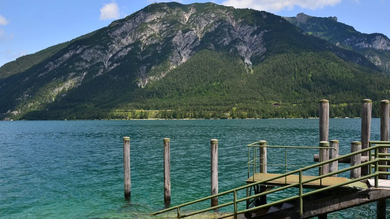 Ahen, Tirol, Austrija, putovanja, planine, pixabay-6a8ee543e95a9.webp