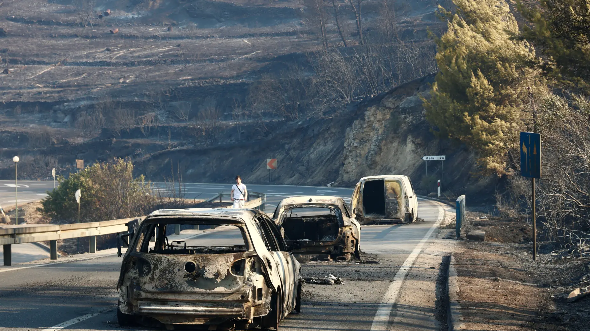 Požar Omiš Hrvatska posledice Pixsell žIvo Cagalj (6)-6a7ecc131da8e.webp