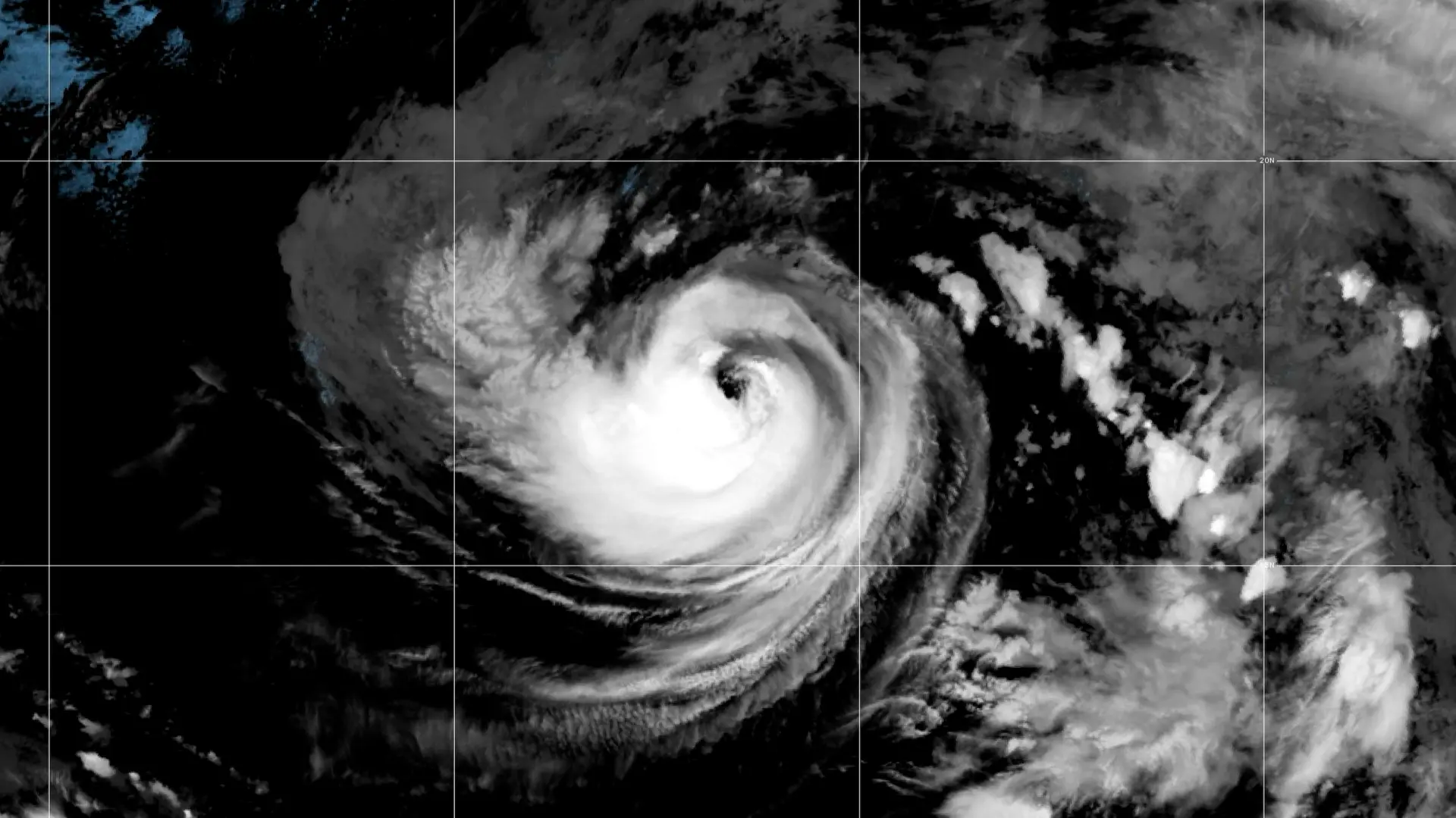 Tan2026-08-3013561701_8 uragan karina NOAA via AP-6a946f48b31b6.webp