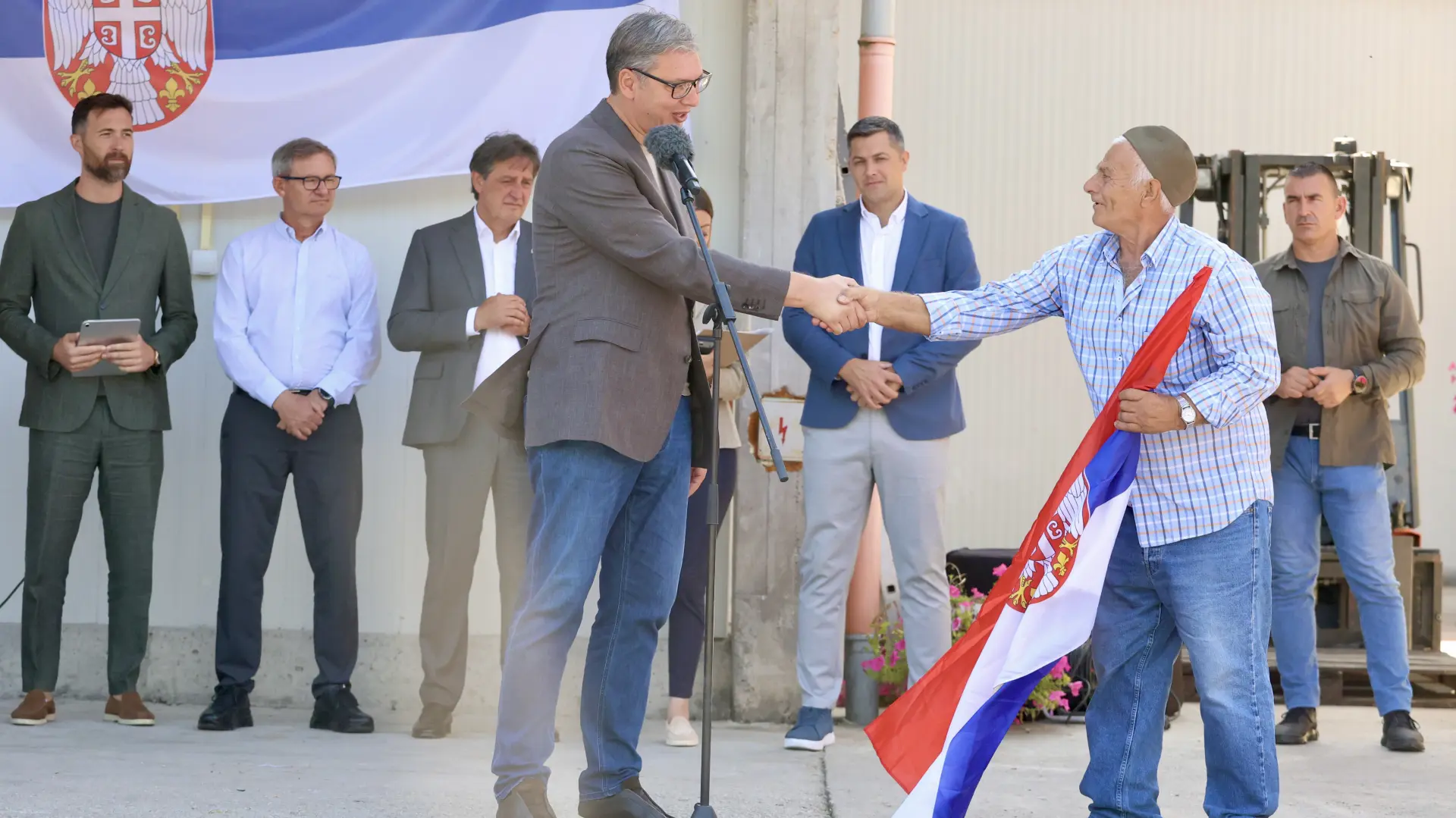 aleksandar vučić TANJUG DEJAN ŽIVANČEVIĆ (3)-6a8d6dd1f32a0.webp