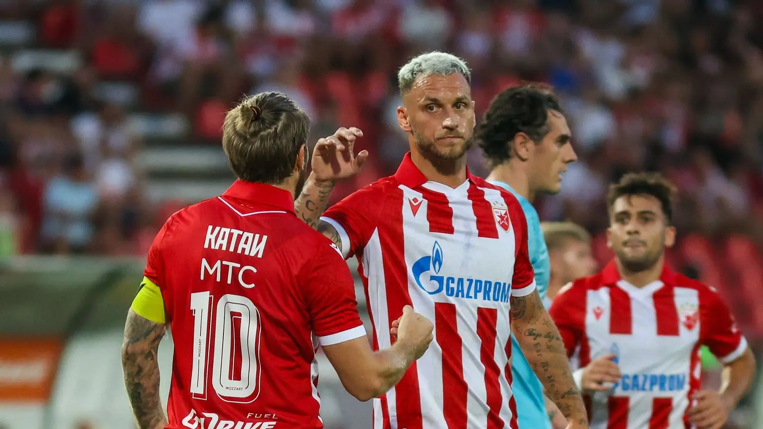 arnautovic fk crvena zvezda-6a958a2b765d7.webp