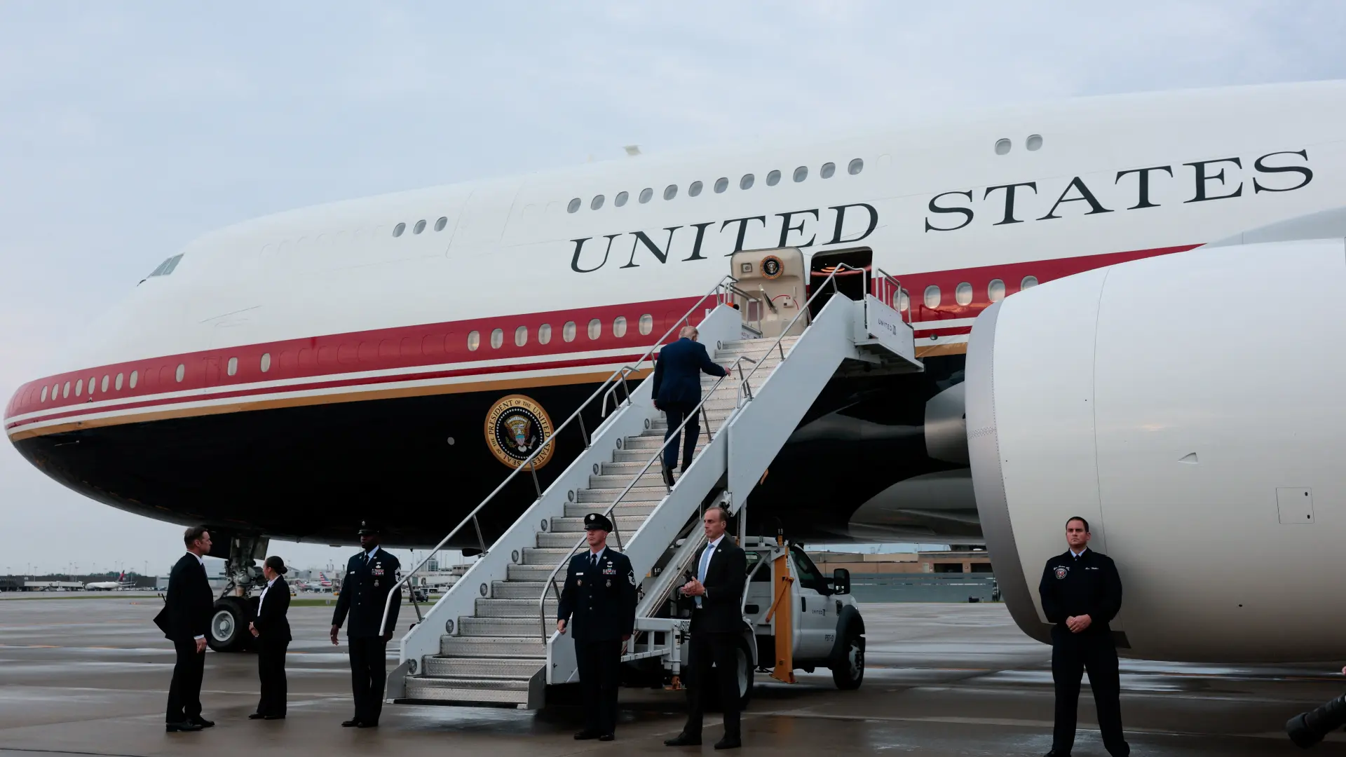 donald tramp predsednički avionREUTERSKylie Cooper-6a7f6a369aacb.webp