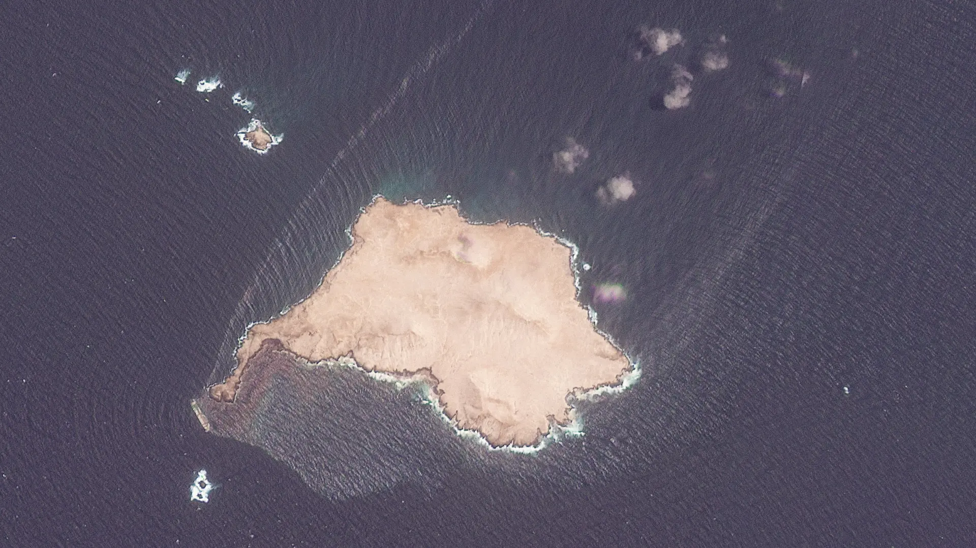 izlivanje nafte tanker karolina bezengi Planet Labs PBCHandout via REUTERS-6a79d1fe2520e.webp