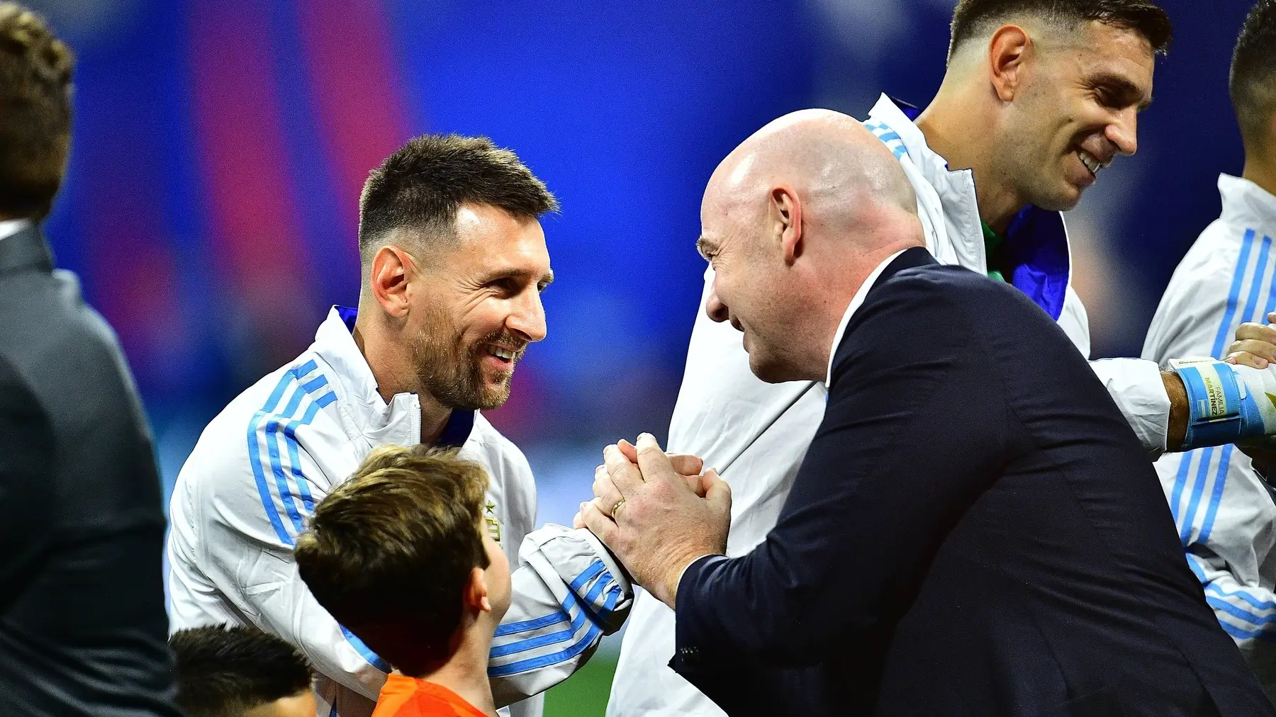 lionel mesi i đani infantino profimedia-0883486324-6a759e5334892.webp