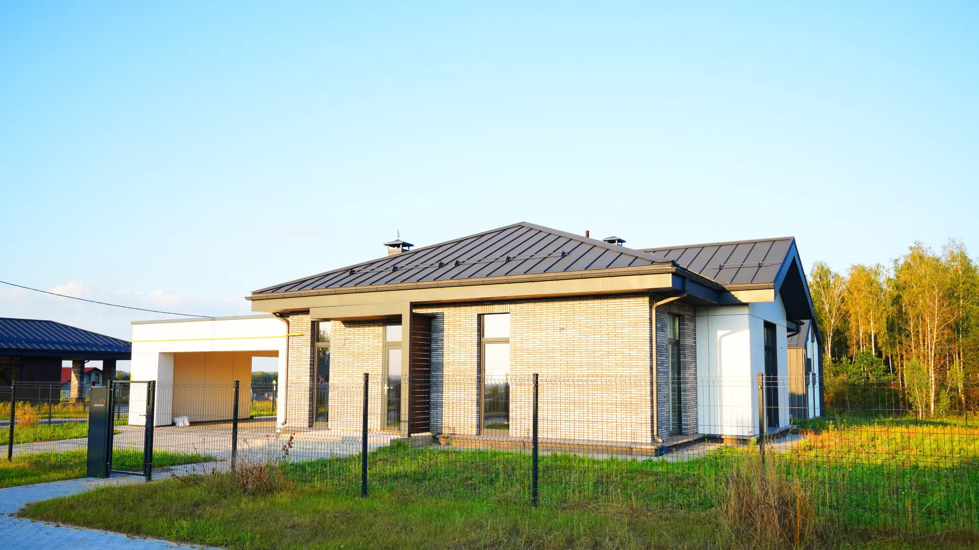 montažna kuća nekretnina shutterstock_2717833523-6a7b14b56292b.webp