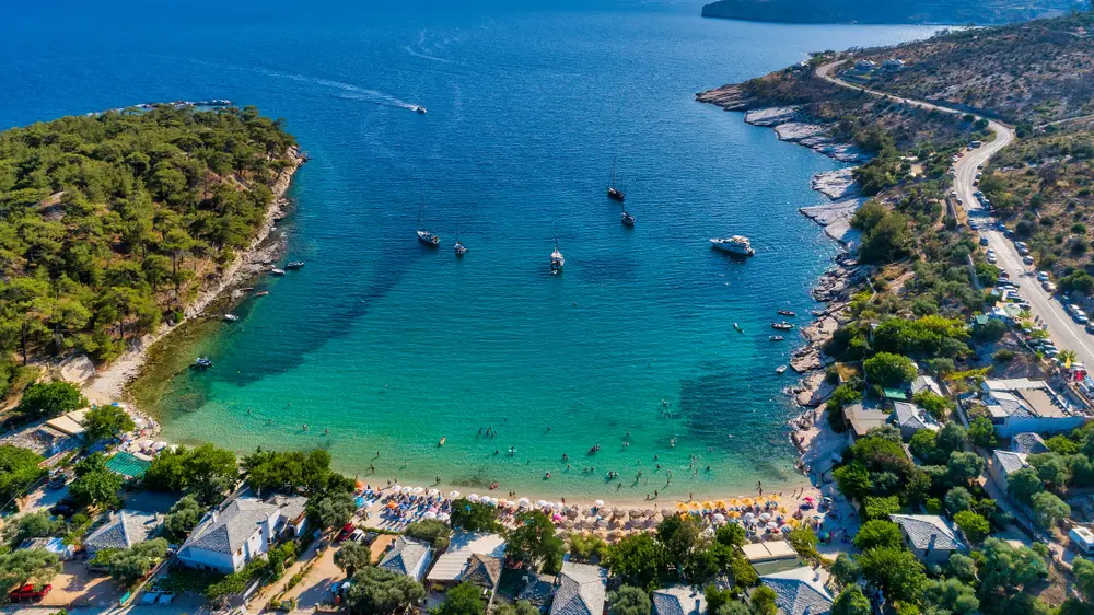 shutterstock_1458931343 Tasos, ALiki plaža, plaža, letovanje-6a736ee158832.webp