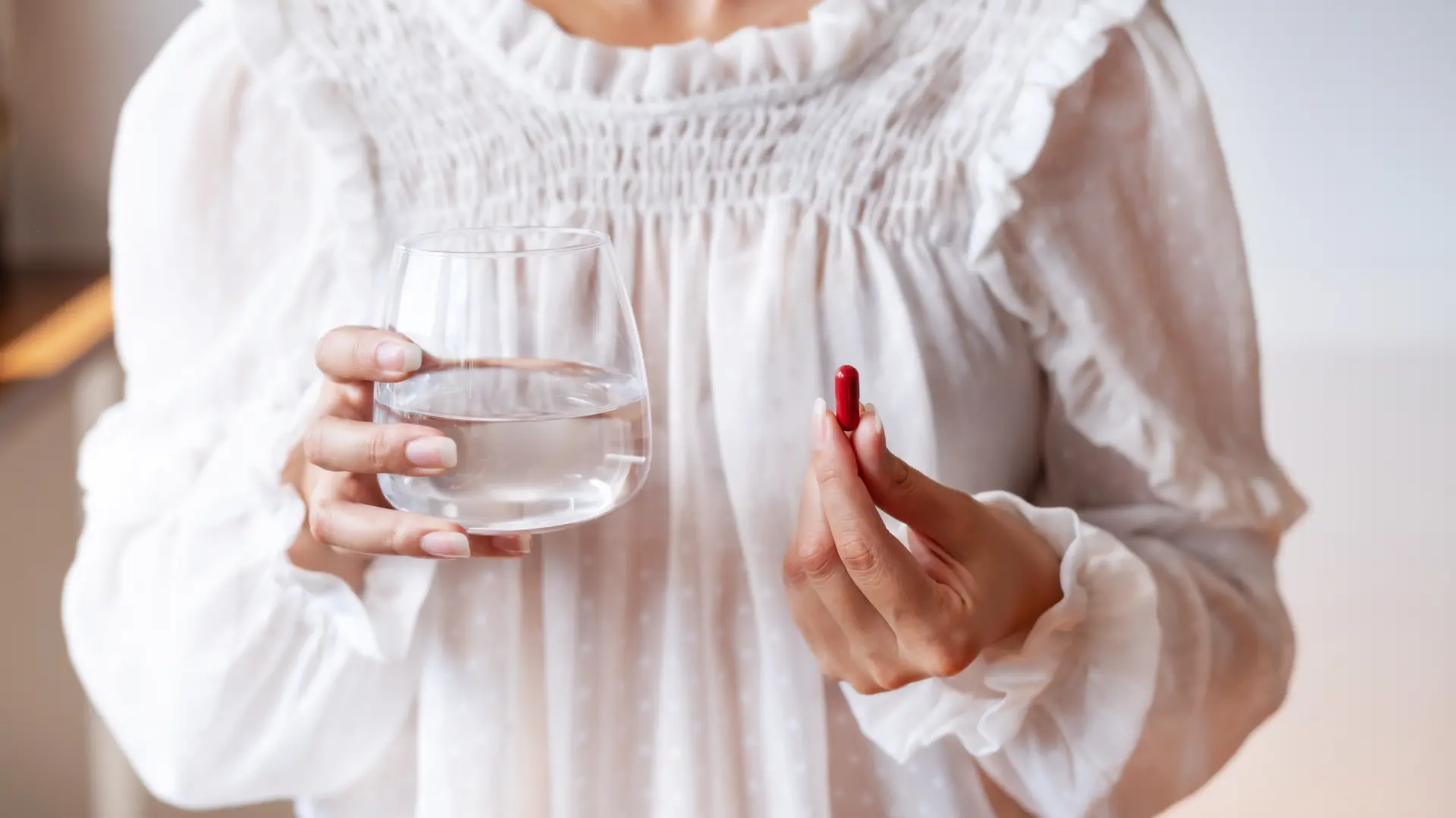 shutterstock_1824765854 gvožđe vitamini suplementi-6a7db56531b9d.webp