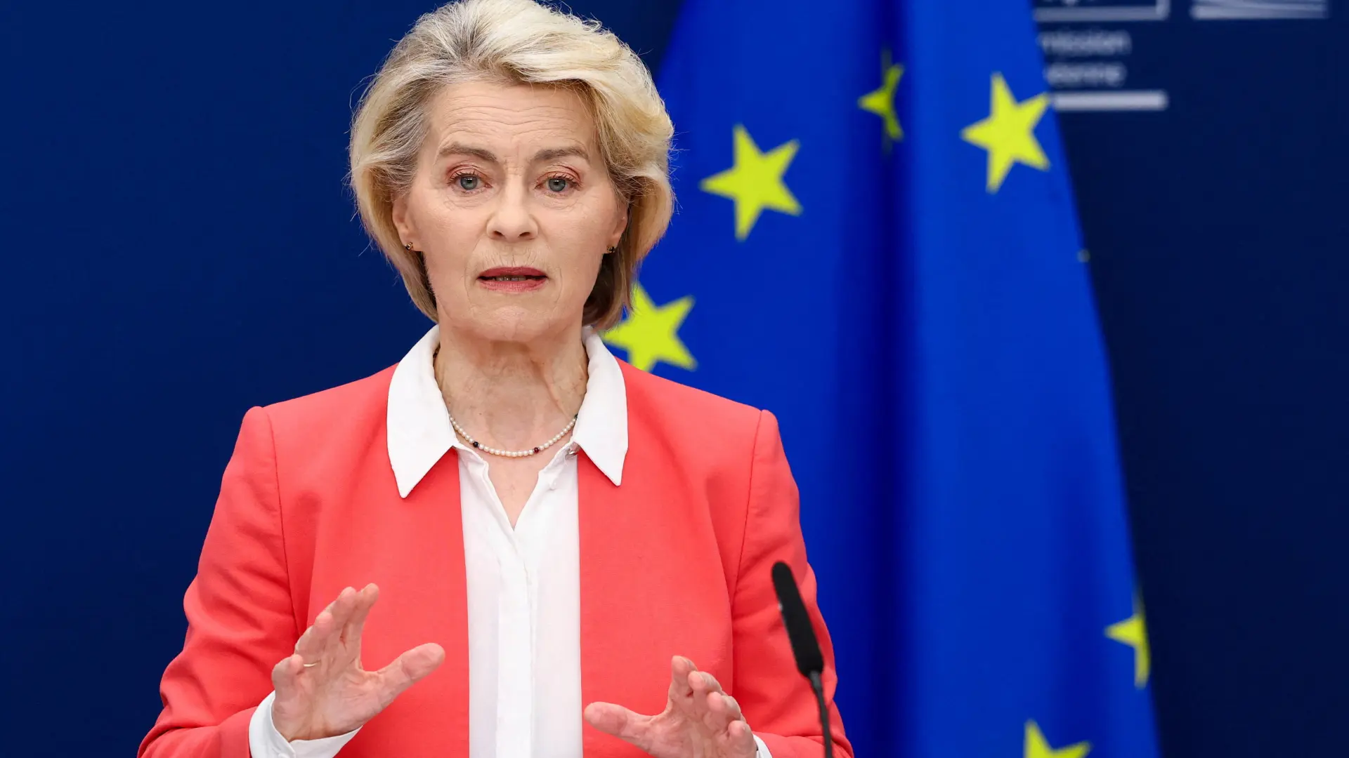 ursula fon der lajen REUTERSYves Herman-6a772d845af26.webp